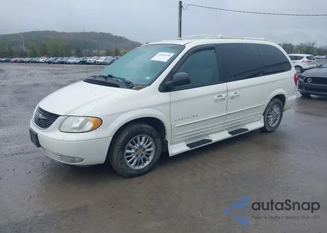 2001 Chrysler Town & Country Limited z USA, uszkodzony, nr VIN 2C8GP64L21R343383